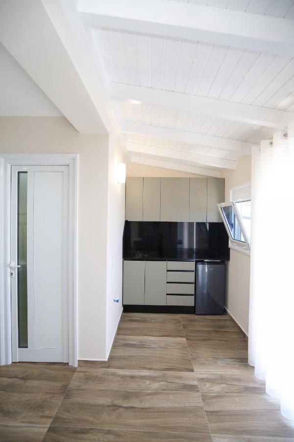 Queen Apartmets Vlorë Εξωτερικό φωτογραφία