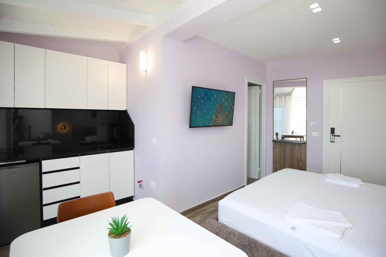 Queen Apartmets Vlorë Εξωτερικό φωτογραφία