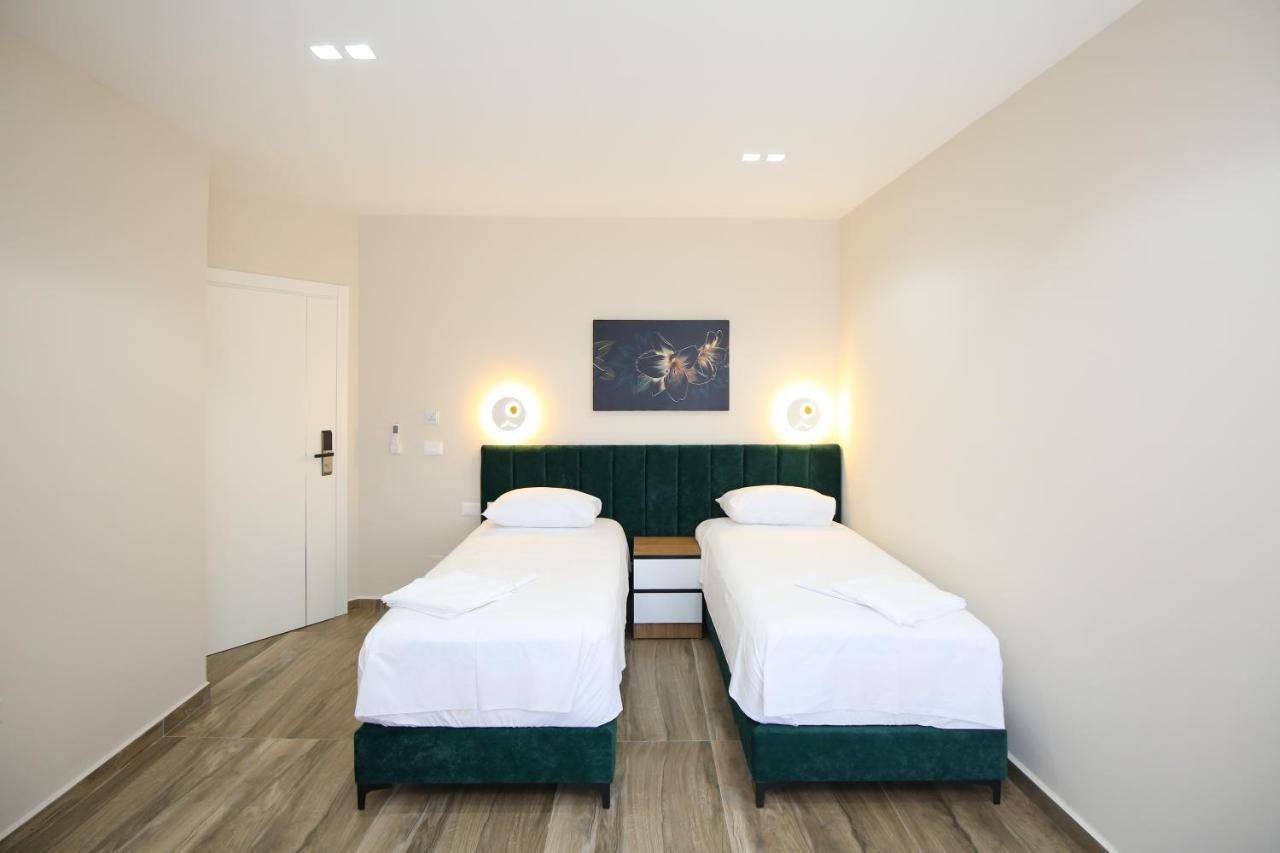 Queen Apartmets Vlorë Εξωτερικό φωτογραφία