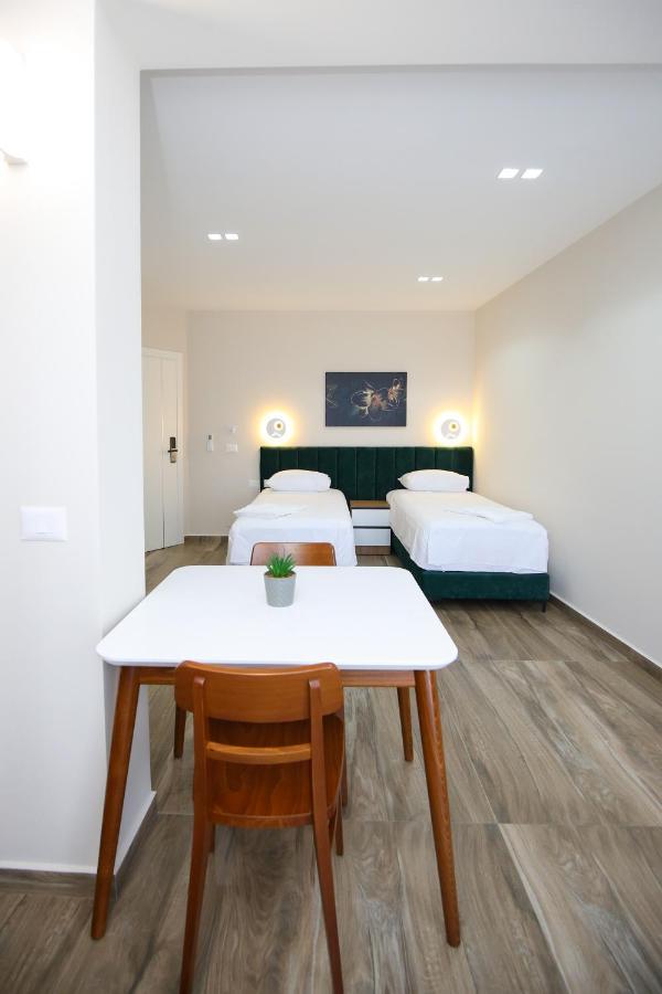Queen Apartmets Vlorë Εξωτερικό φωτογραφία