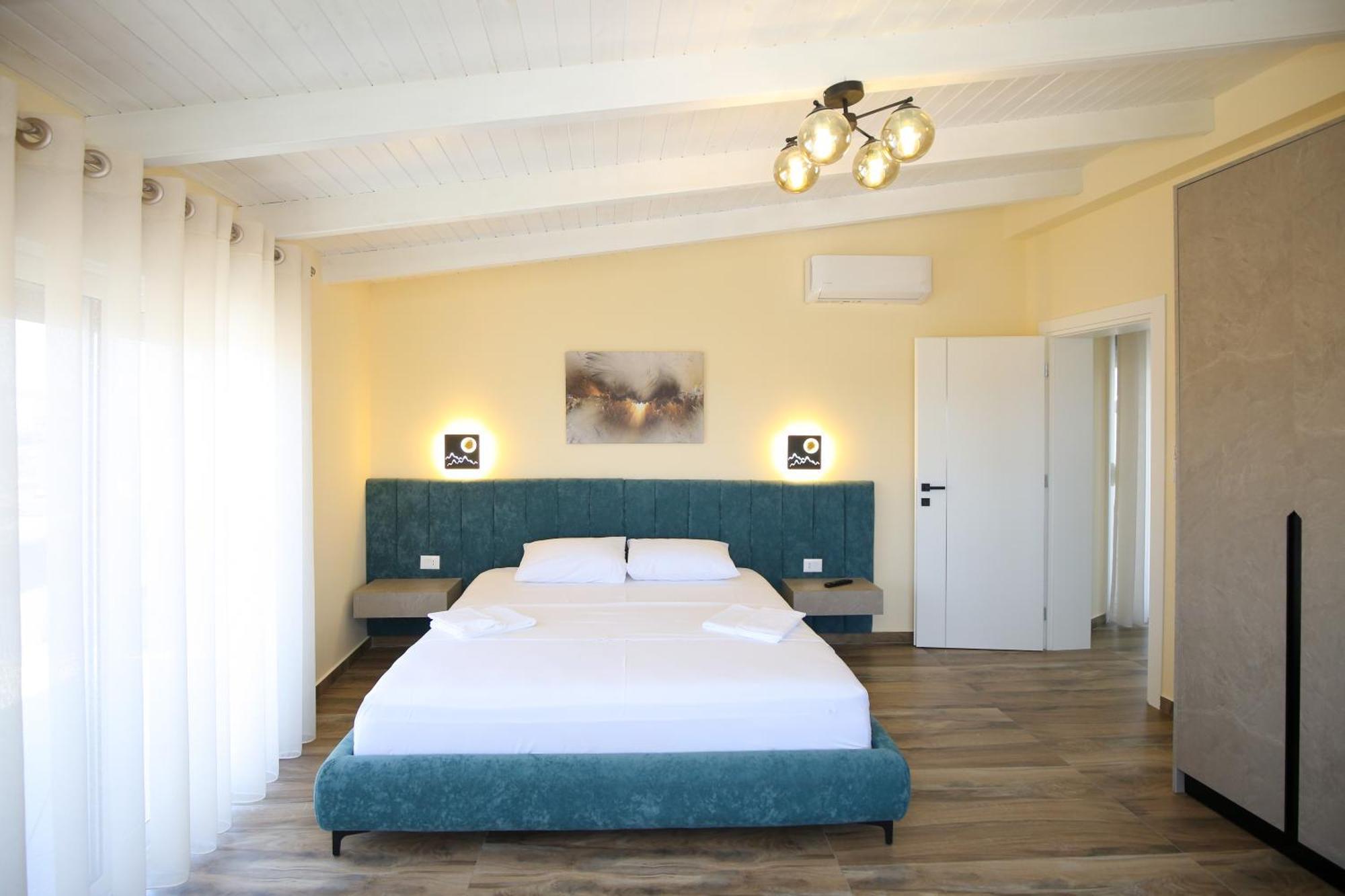 Queen Apartmets Vlorë Εξωτερικό φωτογραφία