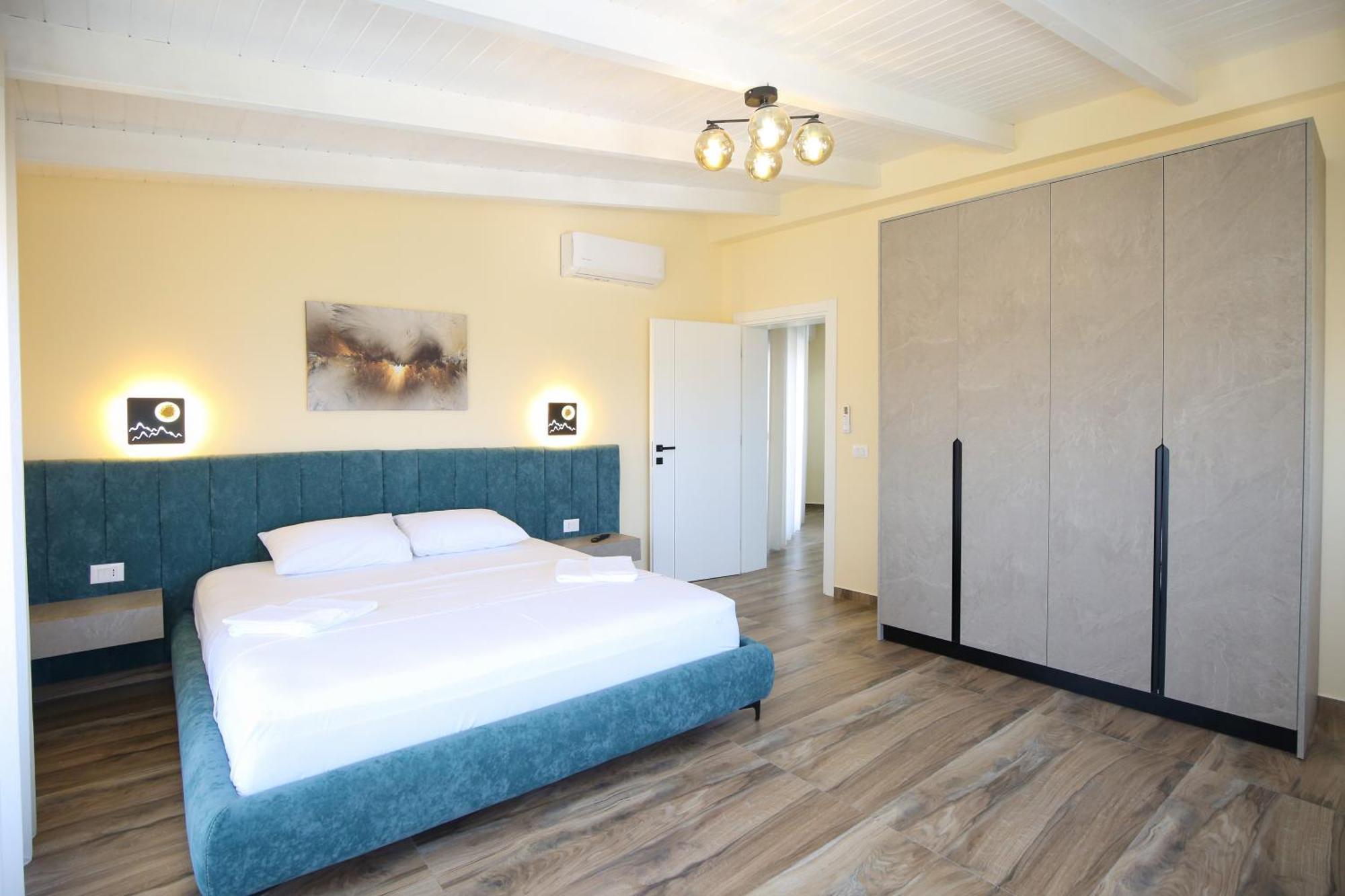 Queen Apartmets Vlorë Εξωτερικό φωτογραφία